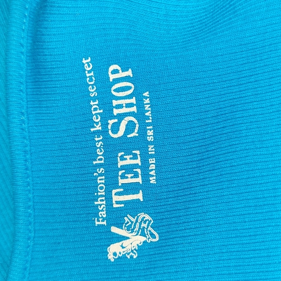 Turquoise Ribbed Tank Top - Picture 10 of 11